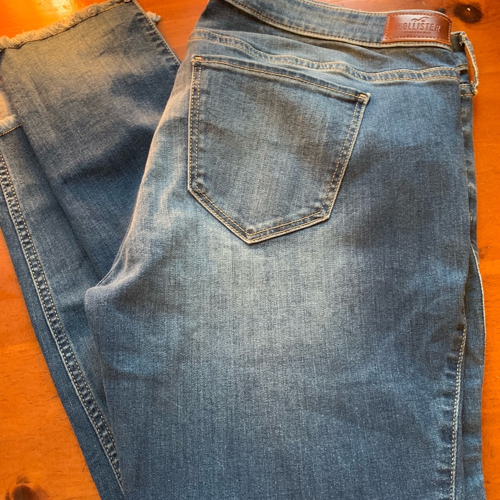 Hollister jeans